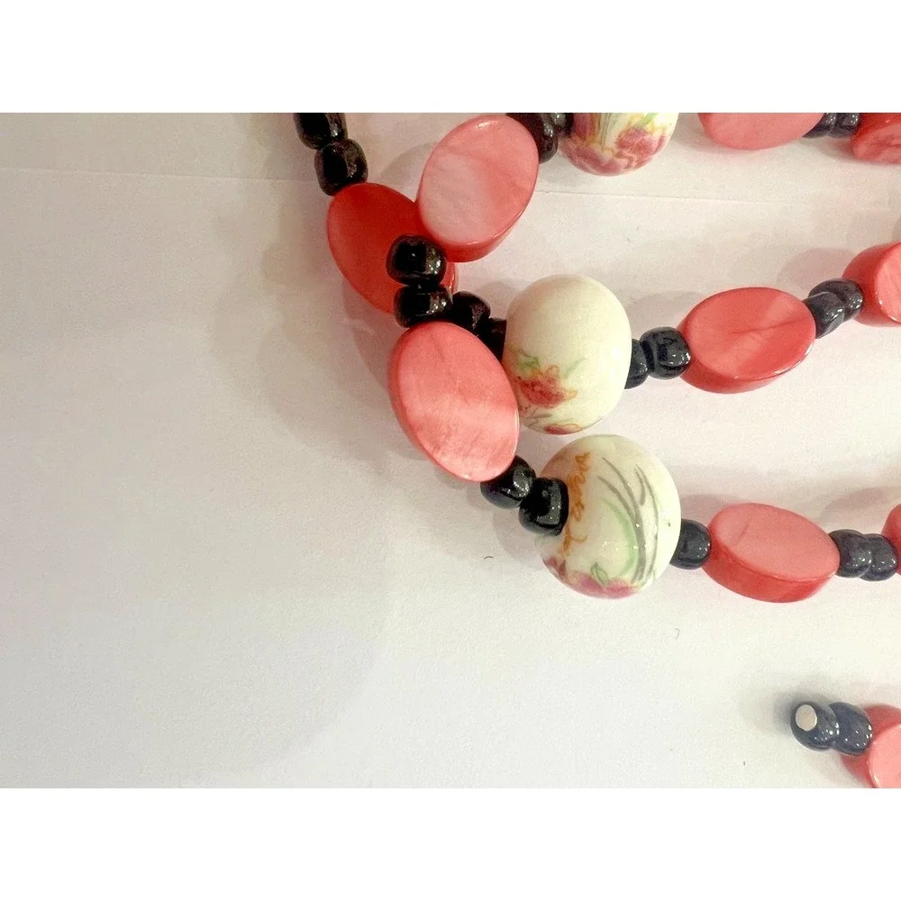 Vintage Floral Ceramic Bead Necklace & Earrings Set Pink Roses Black 28